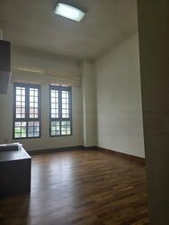 Stratton Drive (D28), Terrace #486340731